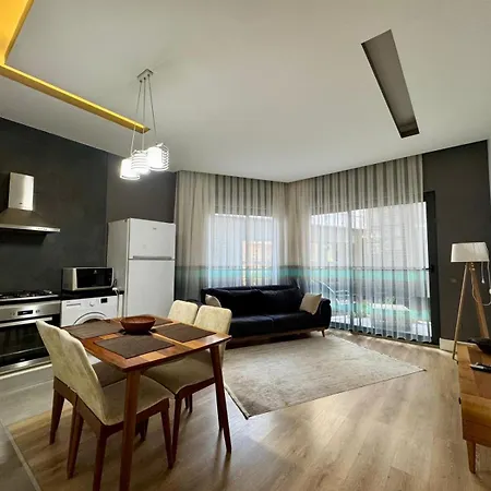 C Lounge Cleopatra Premium *