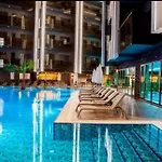 Apartment C Lounge Cleopatra Premium *