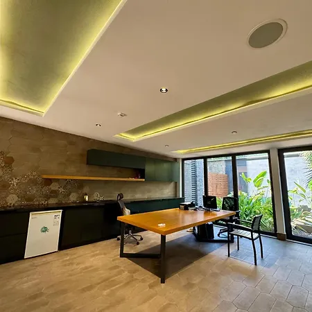 Daire C Lounge Cleopatra Premium