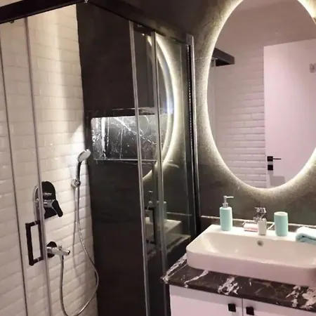 C Lounge Cleopatra Premium Apartament *